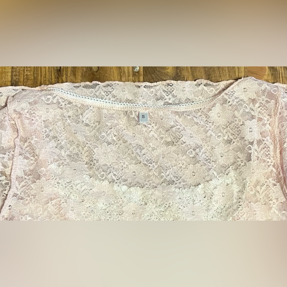 NWT Lace Top - S - Picture 14 of 14